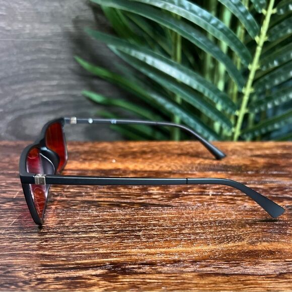 SleepTint Night Glasses, Artificial Light Blocking Glasses. New in Box! main image 14